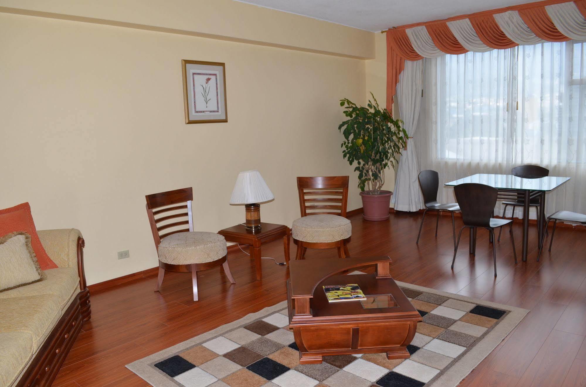 Hotel Tambo Real Quito Kültér fotó